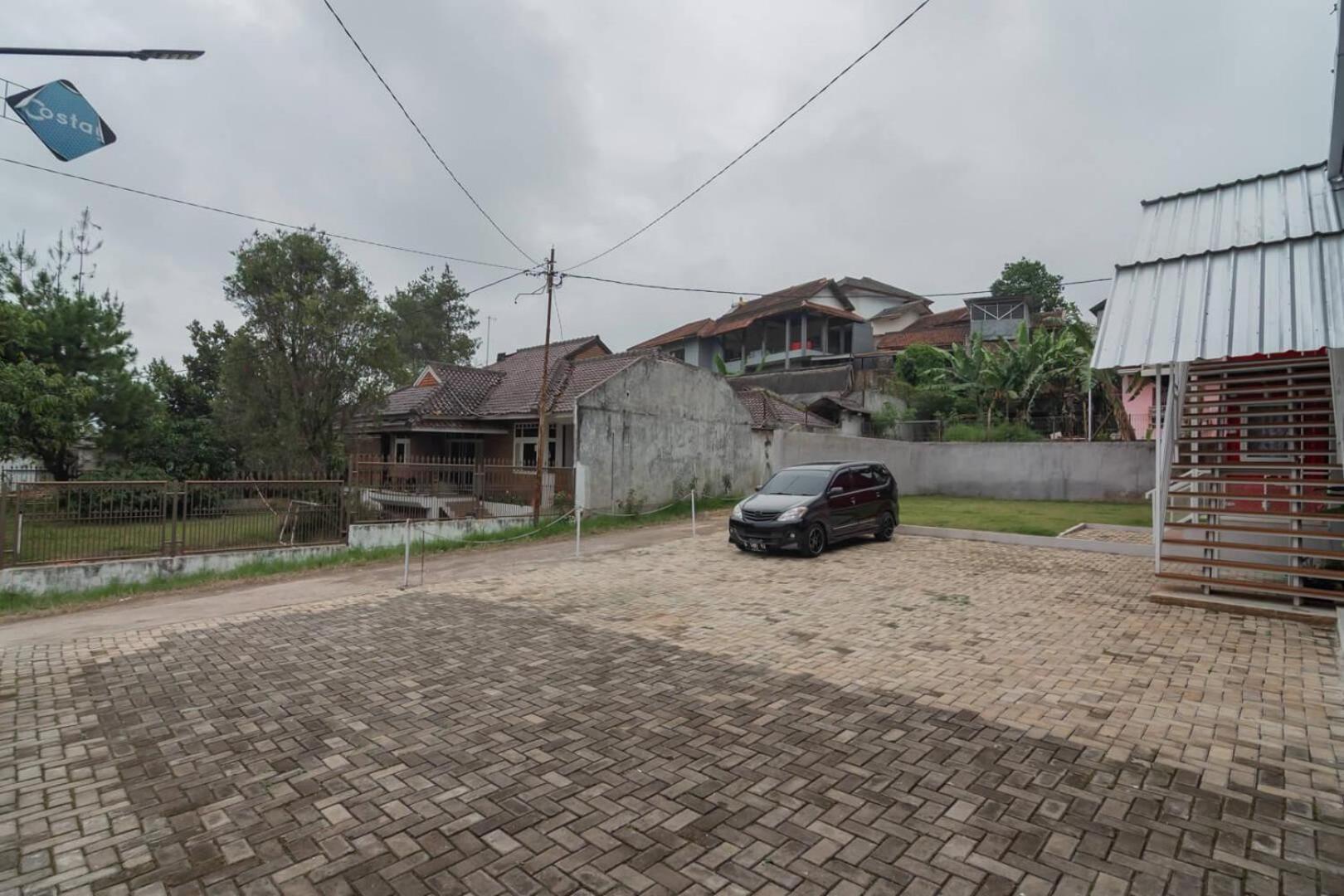 Reddoorz Plus Near Lembang Park & Zoo Luaran gambar